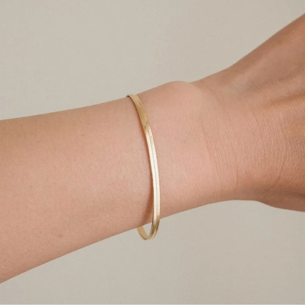 3MM Gold Tone Snake Rope Chain Bracelet - Picture 4 of 4